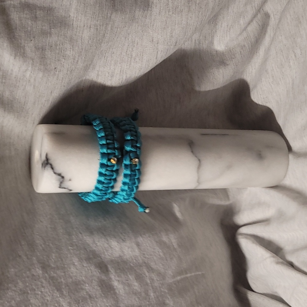 Paracord friendship bundle. Turquoise